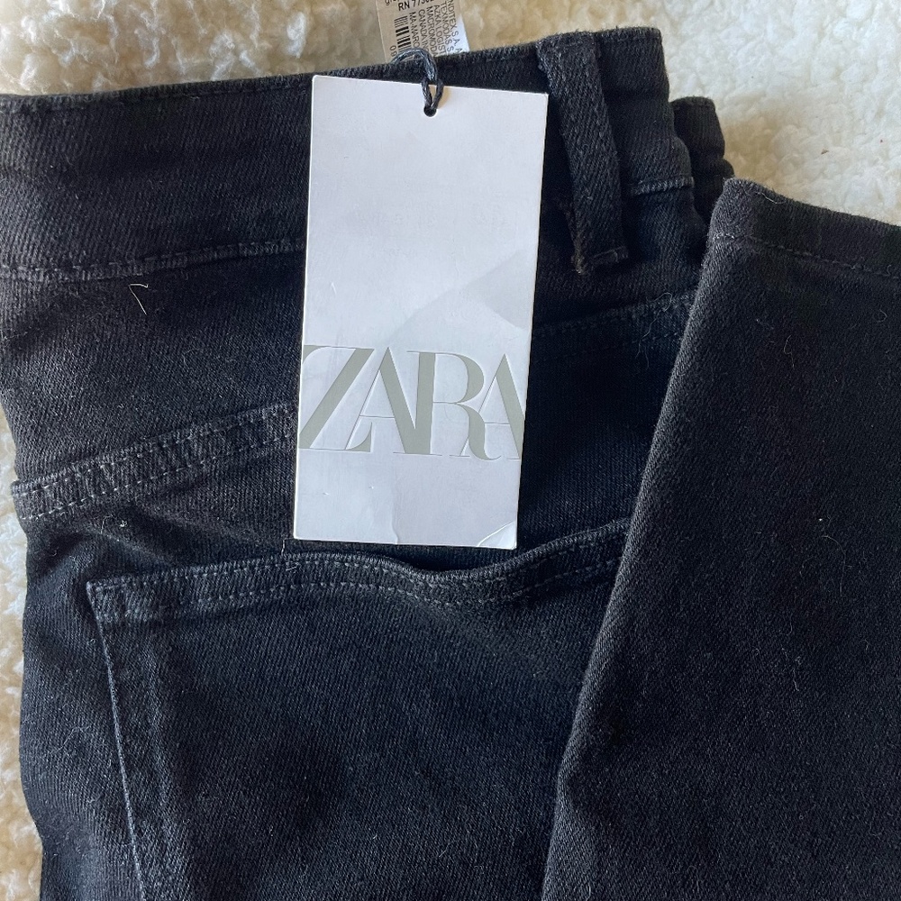 High Rise Black Skinny Jeans - Picture 3 of 3